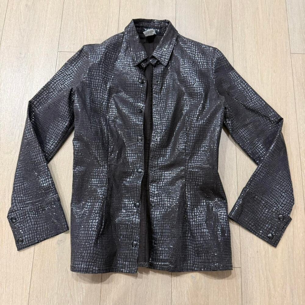 Y2K crocodile skin texture button up